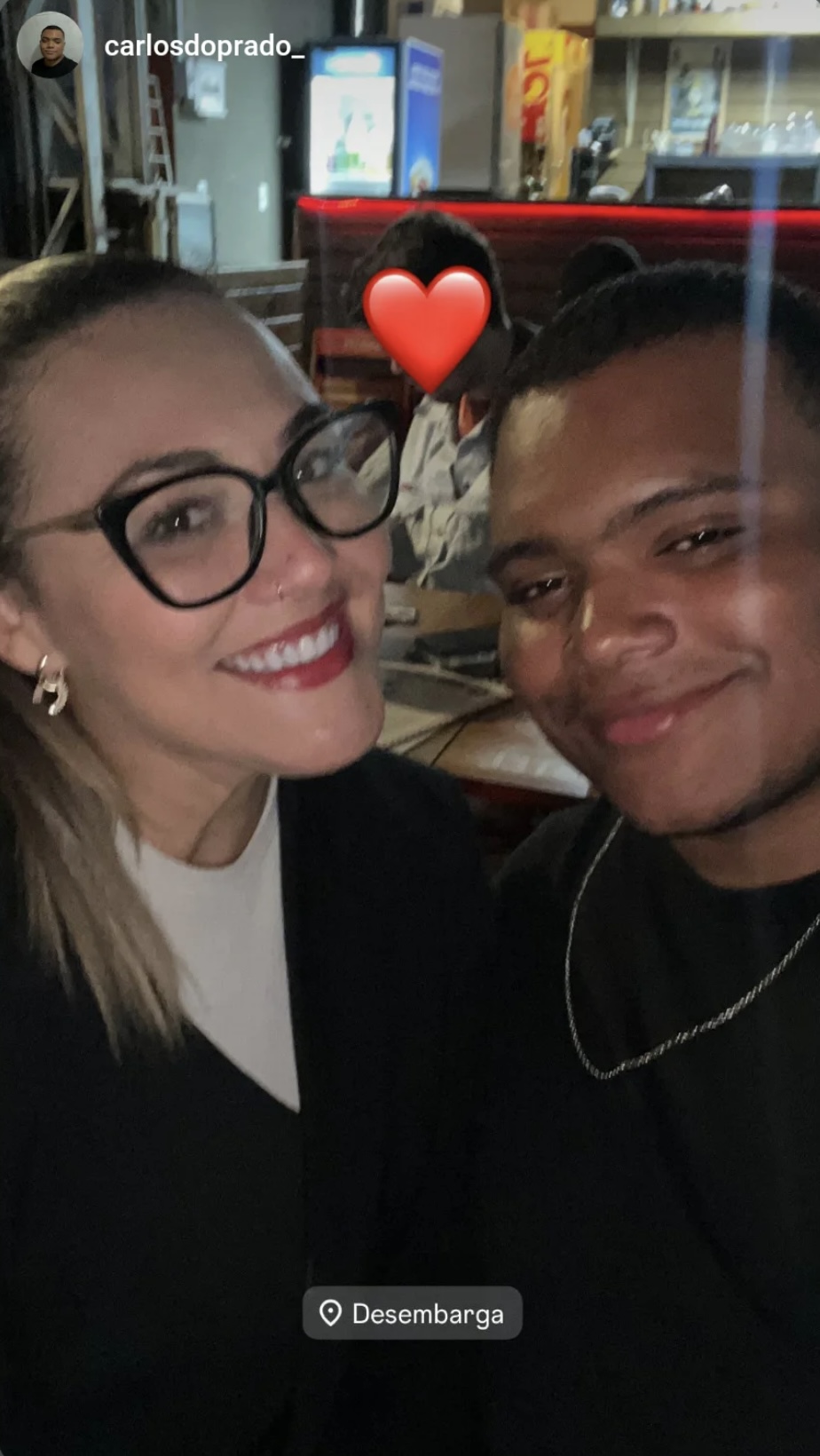 Amigos curtindo o ambiente do Desembarga